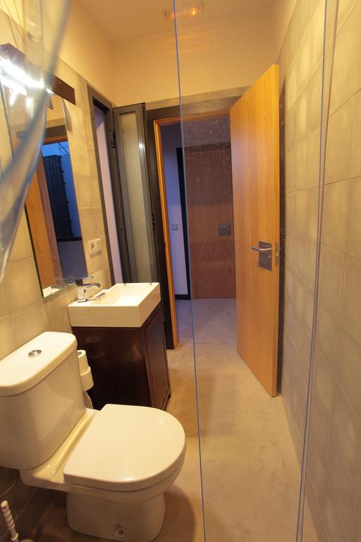 סביליה Traveller Box Hostel מראה חיצוני תמונה