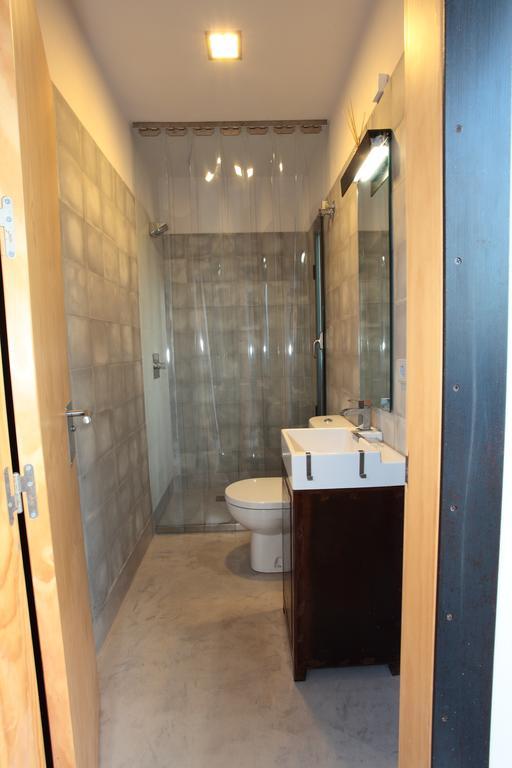 סביליה Traveller Box Hostel מראה חיצוני תמונה